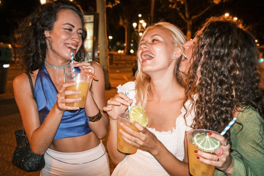 9ef9d27834bf3e6296f7f09b079b34e3