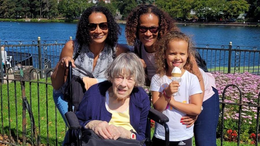 aa480532d15ecdd28fbee42221f82220