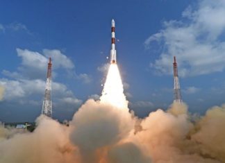 Больше сотни спутников отправила Индия на орбиту Земли