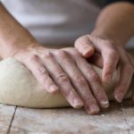 Ученые: Процесс производства буханки хлеба вредит атмосфере Земли