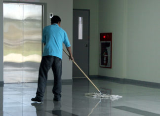 ТОПКЛИН СЕРВИС: Комплексная уборка офисных помещений