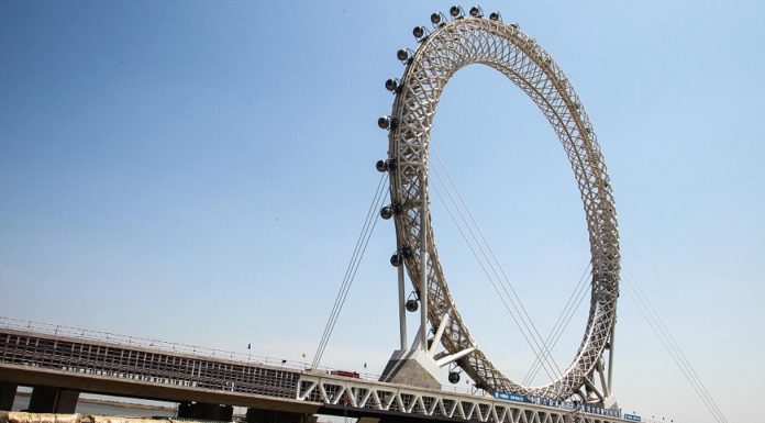 Колесо обозрения без спиц построили в КНР