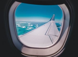 Что происходит с нашим телом и мозгом во время путешествия самолетом