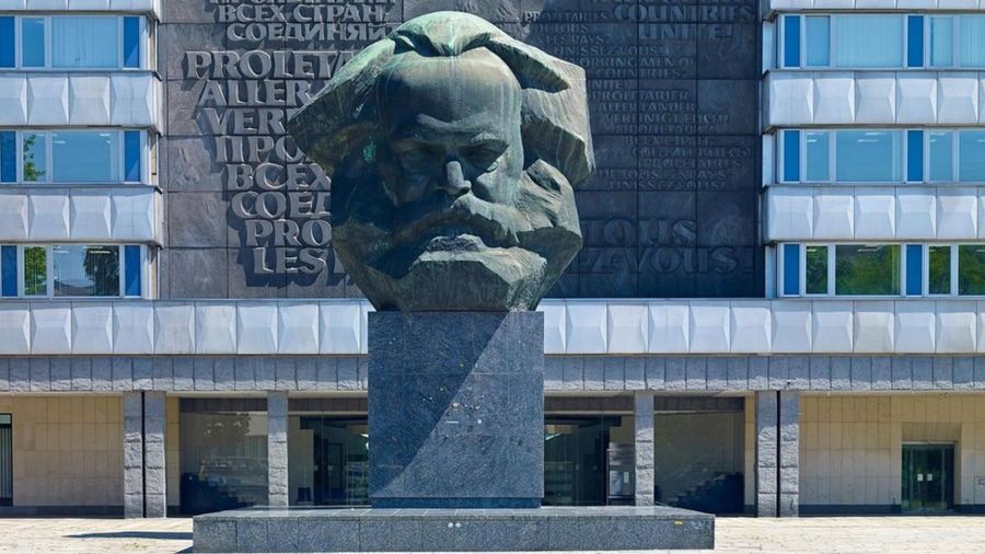 c15530e1395c5d062f3e2b1c5edef308