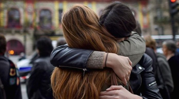 Почему во время трагедий простые люди становятся героями