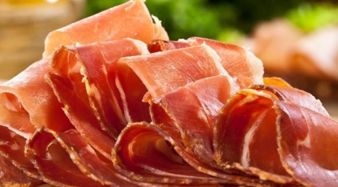 Почему хамон и другие виды сыровяленого мяса — вполне безопасны