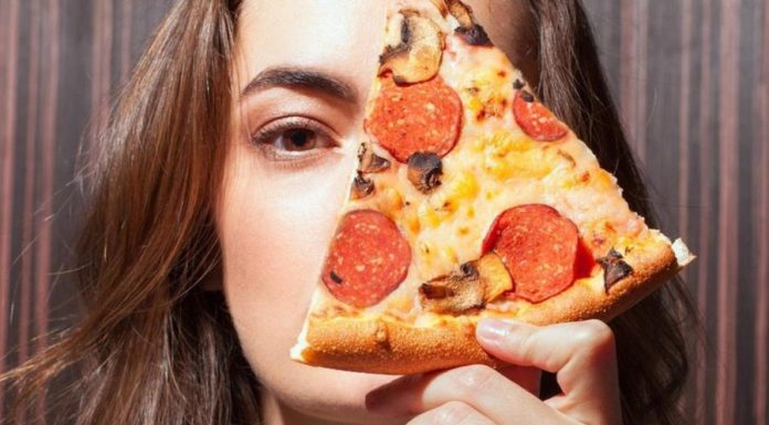 Связаны ли проблемы с кожей с определенными пищевыми продуктами?