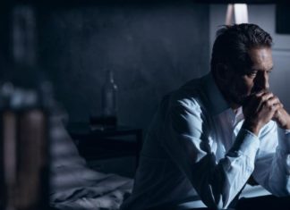 Почему за самоубийство чаще гибнут мужчины