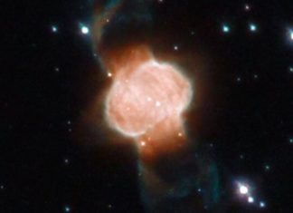 Астрономы хотели найти одну черную дыру, а вместо этого нашли целое скопление