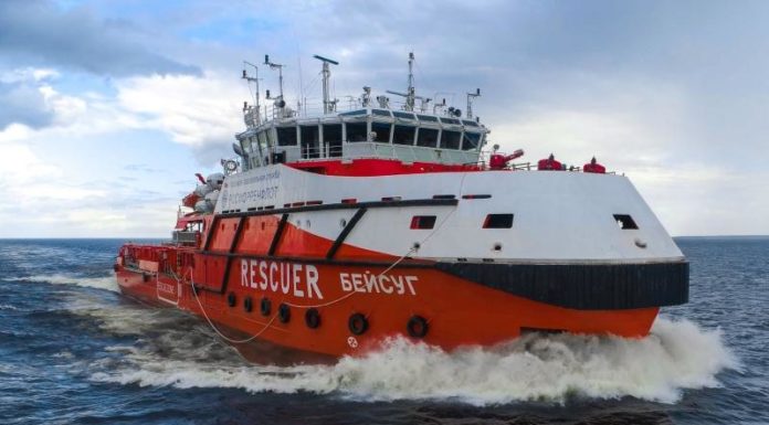 Проект “Спасательное судно на солнечных батареях” признан лучшим в номинации