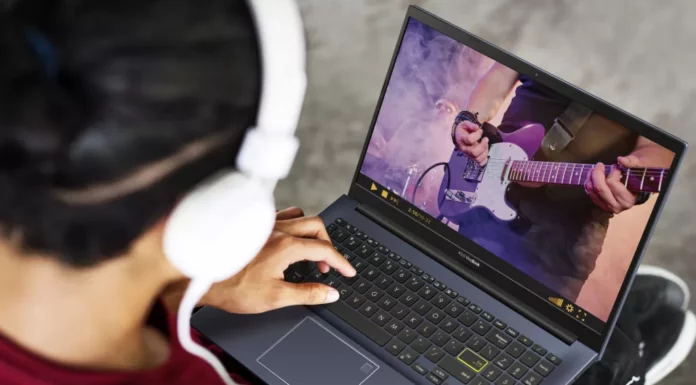 Надёжный рабочий ноутбук