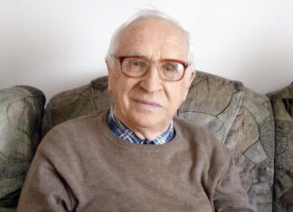 Профессор LNU Джозеф Лос был выпущен для «аморальных действий»