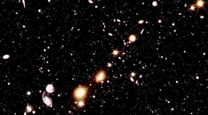 Как «Темная энергия» потряс теорию вселенной Эйнштейна