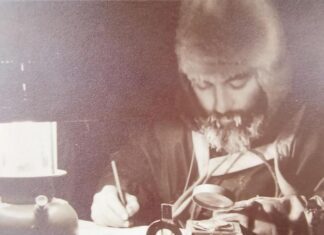 Исчезнувший в Антарктиде британец был найден в леднике 65 лет спустя.