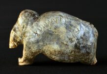 Люди научились писать на 40 000 лет раньше, чем думали. Как это выяснили