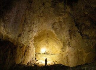 Загадочное открытие в пещерах Нью-Мексико меняет представление о жизни на других планетах